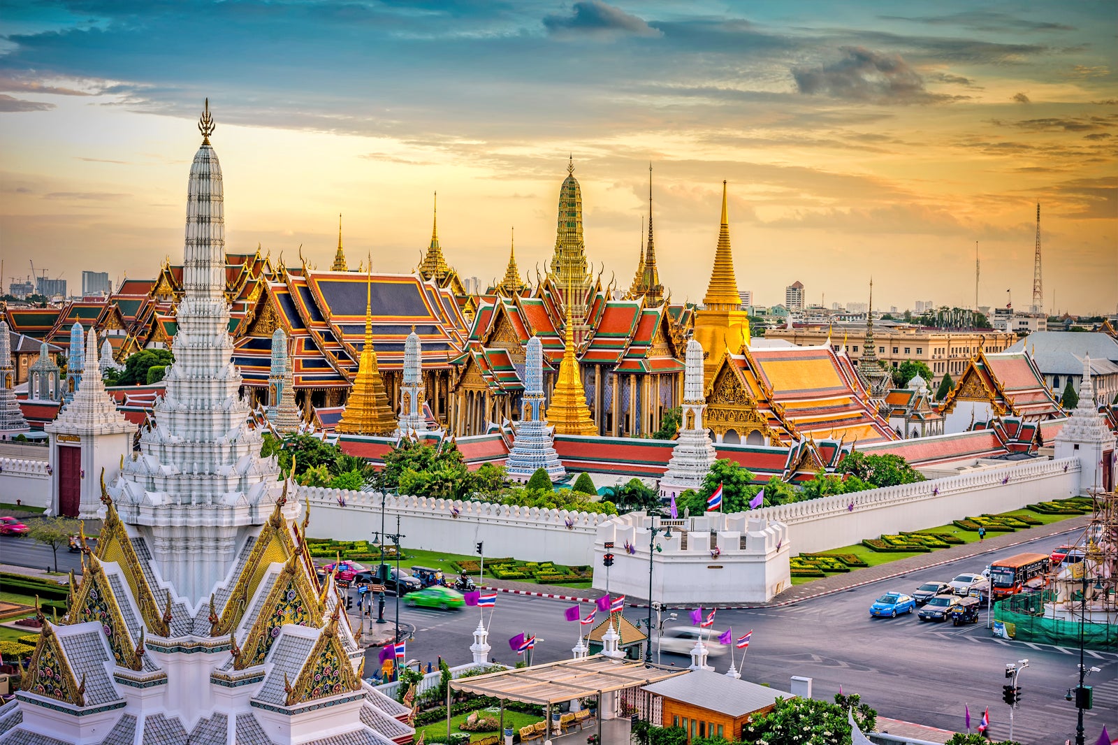 Discover the Land of Smiles: A Journey Through Thailand