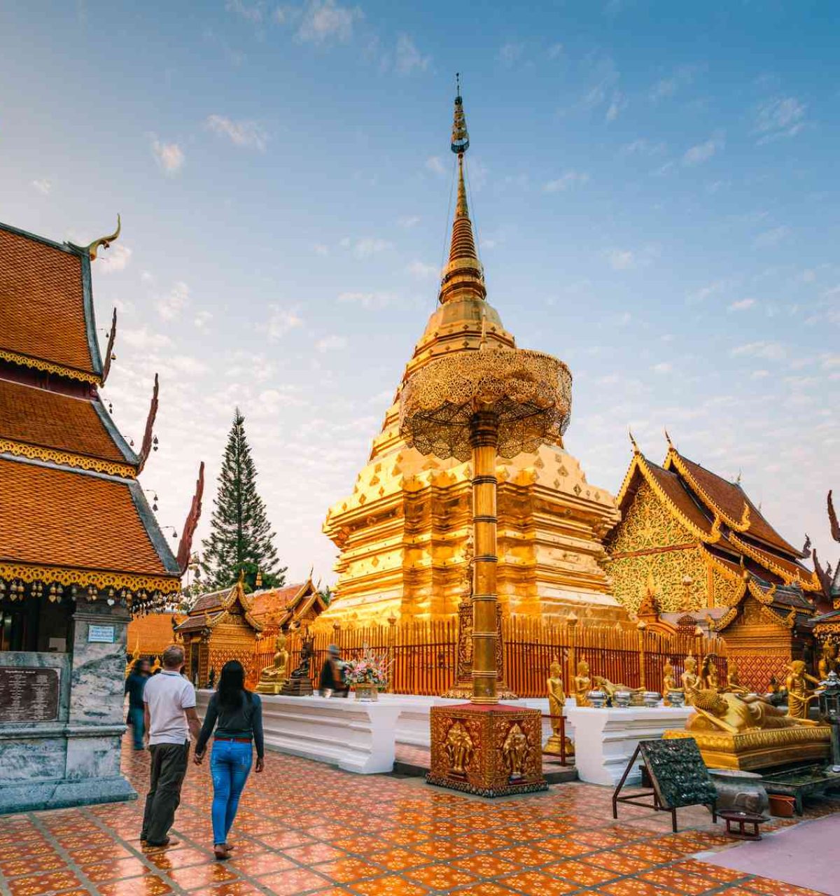 Chiang Mai thailand with helm holidays