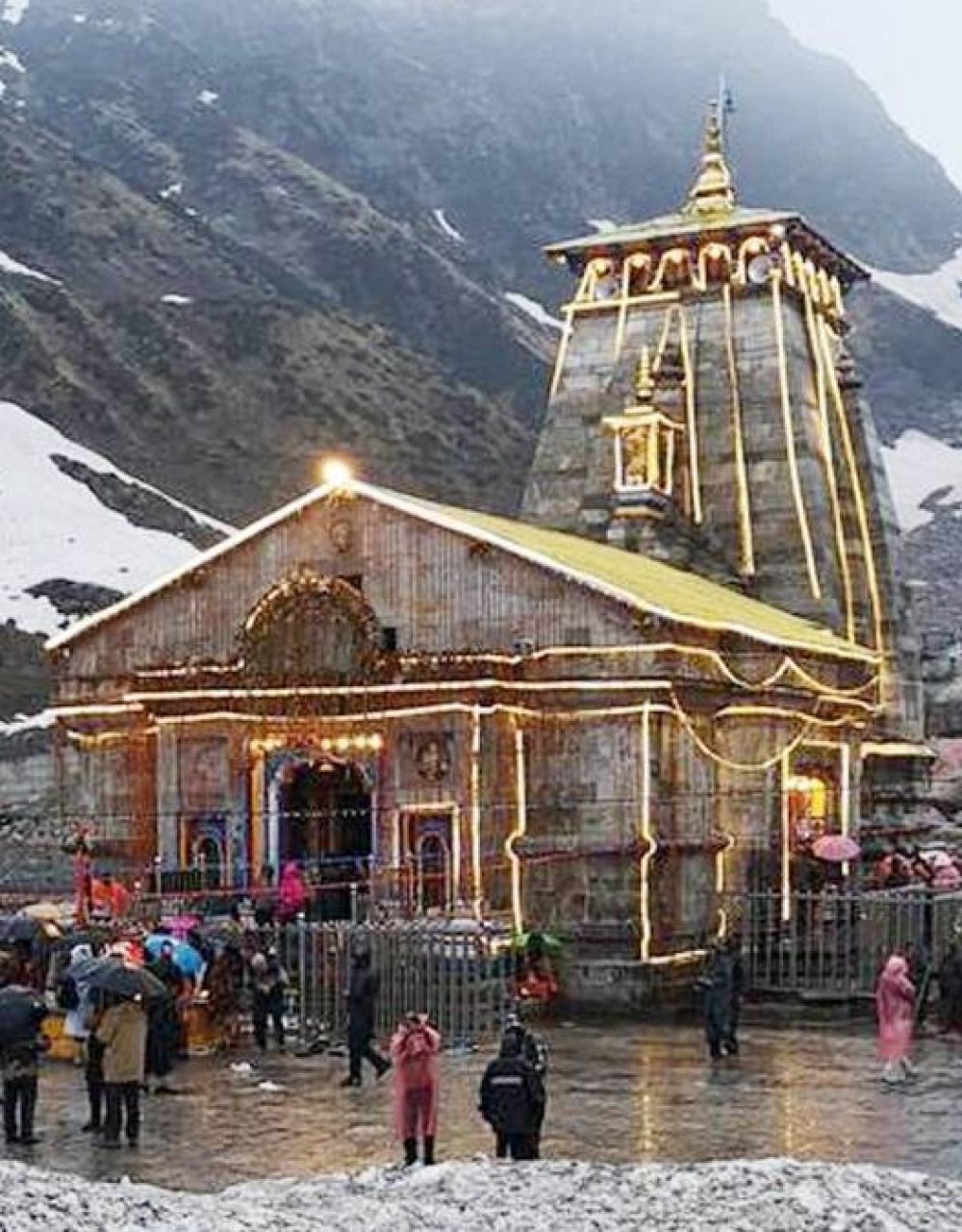 Kedarnath Dham-helm holidays