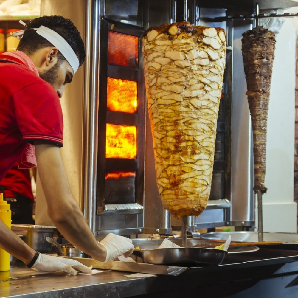 shawarma-stand-local food in dubai.. helm holidays picture