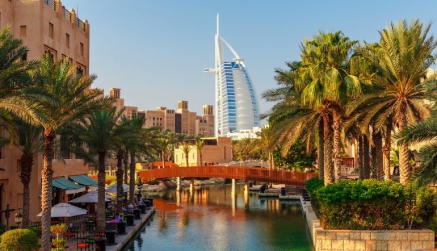 Top 10 Must-Visit Places in Dubai
