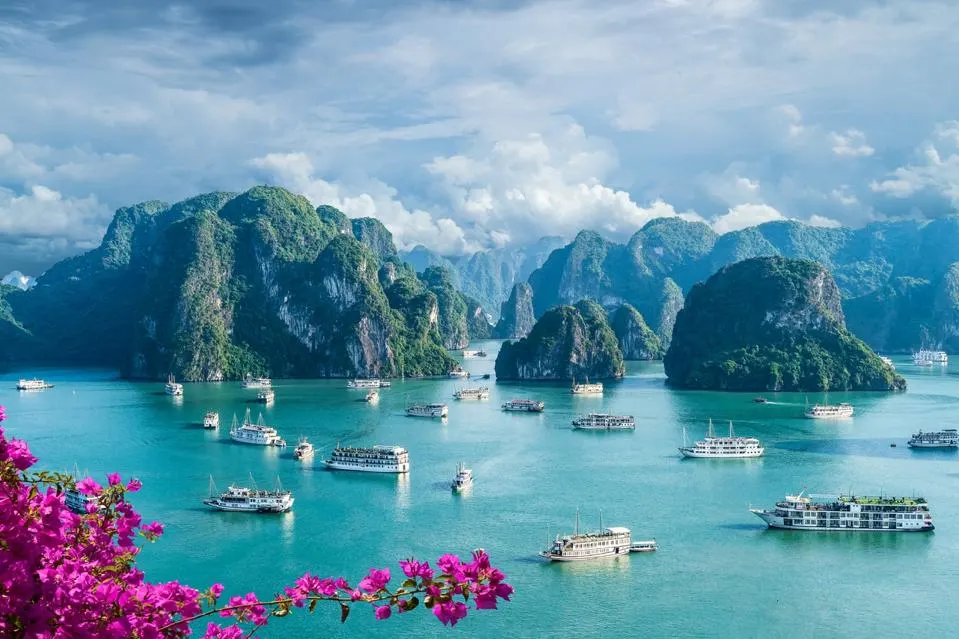 Top 10 Travel Destinations to Explore in 2025
