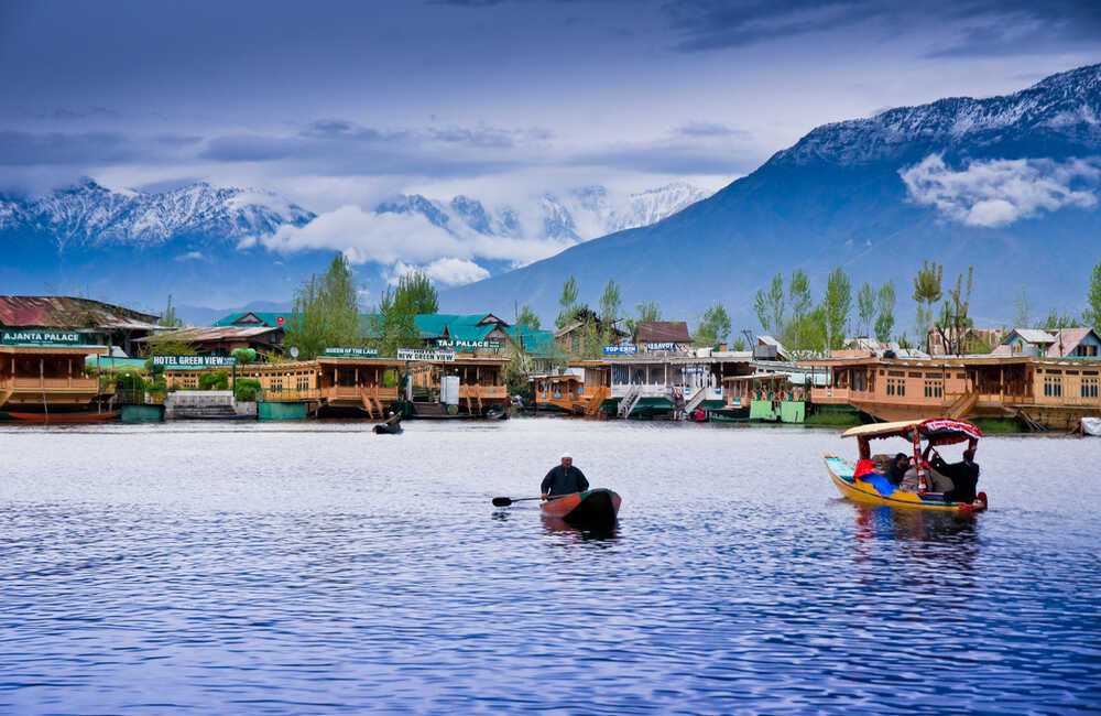 Discover the Best Places to Visit in India with Exclusive Tour Packages | Helm Holidays