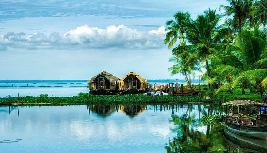 What Makes Kerala the Perfect Destination for Nature Lovers | Helm Holidays