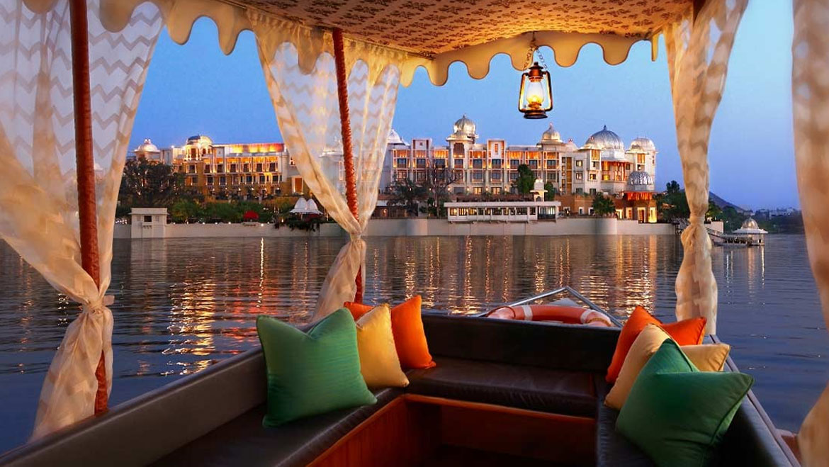 Which Places in India Offer the Best Luxury Travel Experience? | Luxury India Tours | Helm Holidays