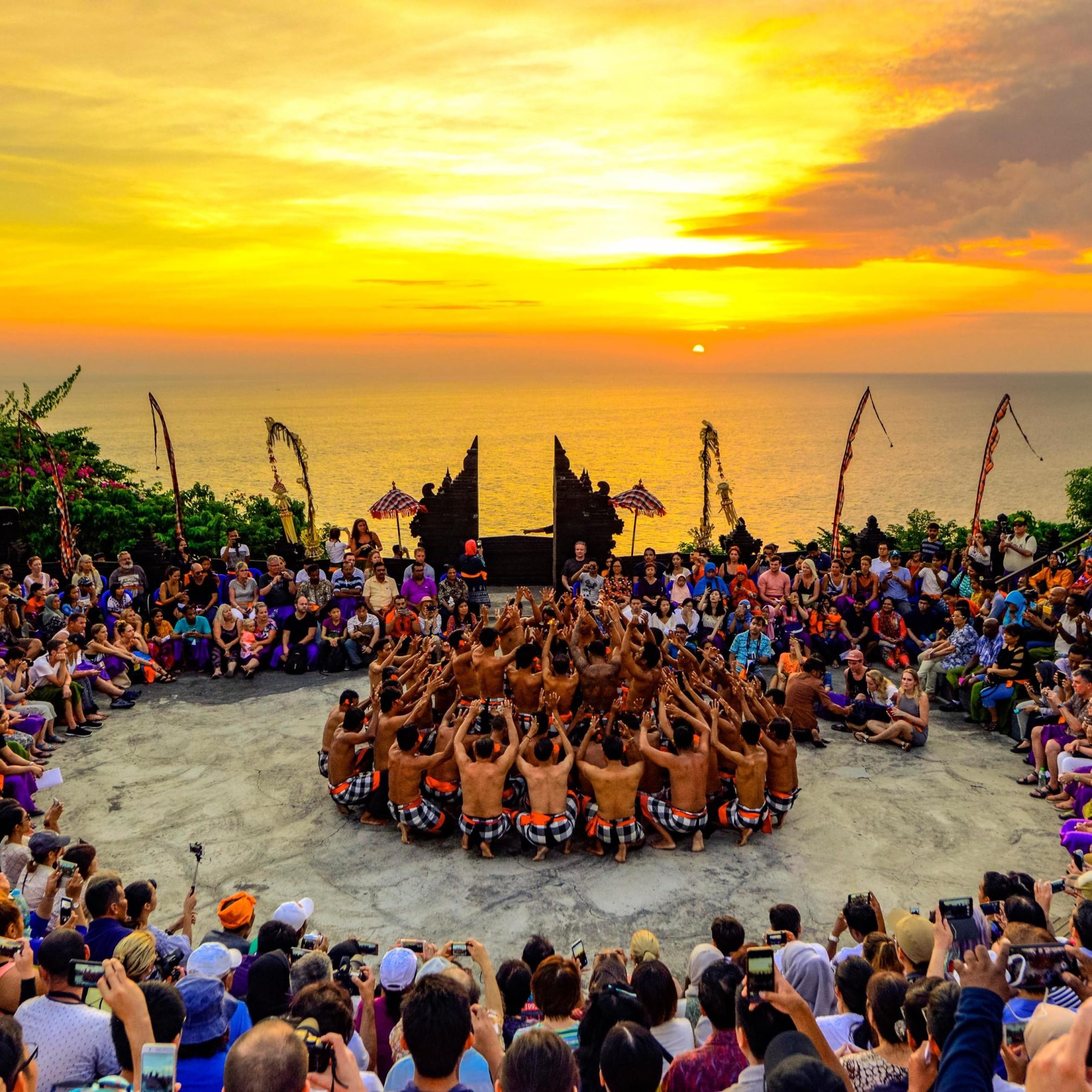 Day 2: South Bali Tour – Uluwatu Temple & Kecak Dance
